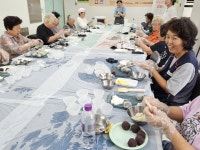 광주고실마을휴먼시아 8단지 입주민 ‘찹쌀떡만들기’ 눈길