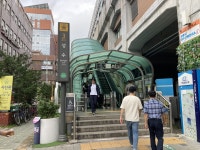 “이러다 정말 큰 사고 난다” 정원오 성동구청장 “성수역 ‘3번 출구’ 계단 설치, 하루가 급하다” [세상&]