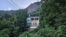 금오산 기암절벽과 수림의 조화…구미 해운사와 약사암 [정용식의 사찰 기행]