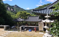 북한산 태고사 가는 길…‘북한산성의 호국도량’ 노적사와 중흥사 [정용식의 사찰 기행]