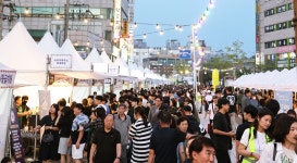 오승록 노원구청장 ‘제2회 석계역 달빛야시장’ 참석