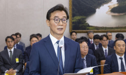 해수장관 “행정·사법·산업·금융 집적화…해양수도권 육성”