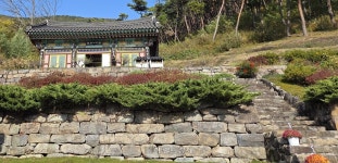 “진주 최고의 명당” 청학이 날아와 앉은, 월아산 청곡사 [정용식의 사찰 기행]
