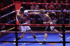 ‘몬스터’ 이노우에, 슈퍼밴텀 통합타이틀 가뿐히 방어