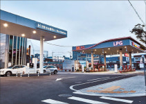 주유소 내 태양광으로 전기차 충전 가능