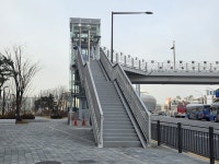 구로구, 고척교 앞 보도육교 승강기 전면 교체