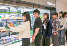 “넷 중 하나가 픽업”…현대그린푸드, 구내식당 간편식 인기