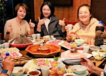 내륙의 홍콩·훠궈의 고향…충칭의 색다른 매력[함영훈의 멋·맛·쉼]