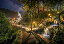 큰 교훈 선사한 인제 닭바위·계암정, 빛의 명소 된다[함영훈의 멋·맛·쉼]