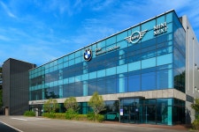 BMW 코오롱 모터스, 양산 BPS·MINI NEXT 전시장 이전…“부산·경남 고객 접근성 강화”