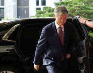 조희대, 퇴임까지 9개월 ‘가시밭길’…서면제청 논란에 탄핵론까지[세상&]