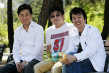 세월은 단지 숫자일뿐 콘서트 갖는 그룹 다섯손가락