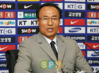 홍명보 대세론이 꺾인 이유는?
