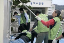 현대아산,  `소년의 집찾아 봉사활동