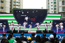 한화건설, 부산 `한화메가센텀` 입주1주년 행사