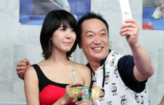 [포토]박상면, 손을 어디에 둬야하나~