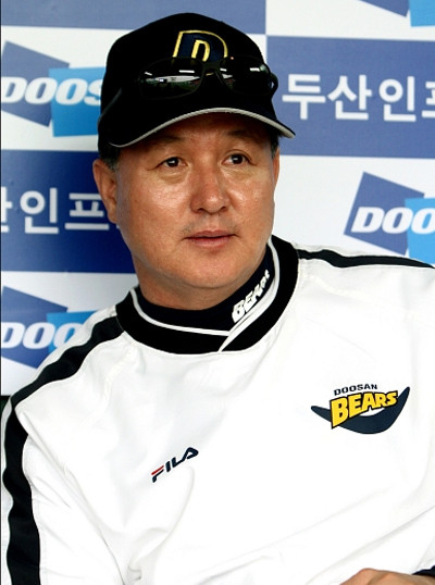 한화 이글스, 김경문 감독의 노력으로 팀의 성과를 이끌어내며 선수들의 힘든 노력과 함께 팀 전체가 발전 중