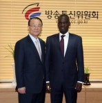방통위, 가나 통신부와 방통 협력 MOU