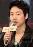 [포토]김동욱 `커피프린스 이후 감독님과 두번째 작품`
