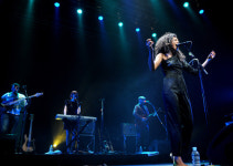 [포토]`조명도 빛나고, 코린 베일리 래도 빛나네`