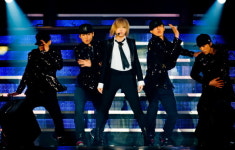 [포토]2NE1 공민지, 보이시한 솔로 무대