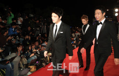 [포토]부산 해운대 찾은 JYJ