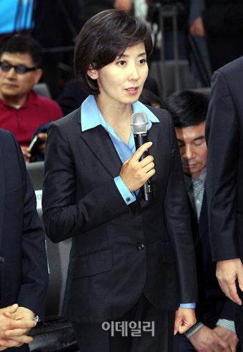 [포토]공식입장 밝히는 나경원 후보