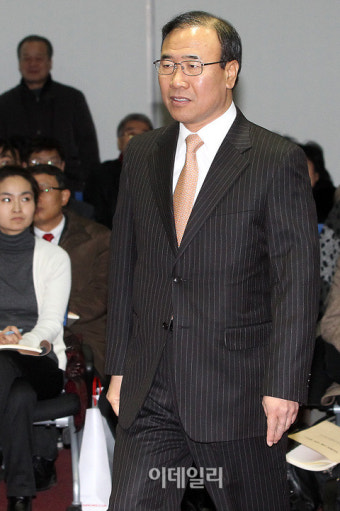 [포토]한상대 검찰총장 `학교폭력 뿌리 뽑아야죠`