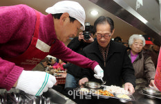 [포토]`많이 드세요`