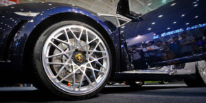 [포토]휠에서도 느껴지는 슈퍼카의 매력