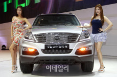 [포토]렉스턴W `더욱 견고해진 디자인`