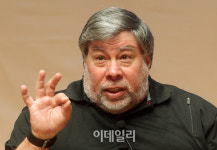 [포토]스티브 워즈니악 `열정적인 강연`