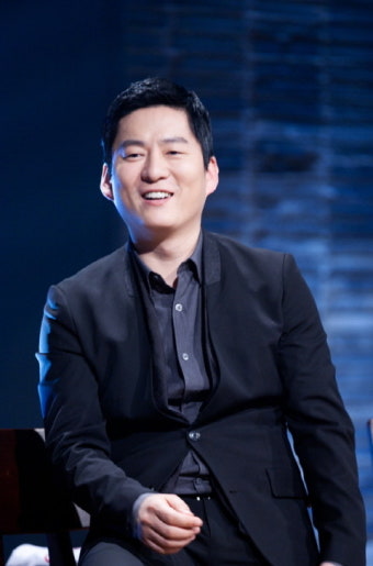 강레오 