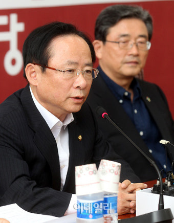 [포토]이주영, 대법관 인사청문특위 1차회의 모두발언