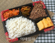 [점심 새풍속도]강남 직장인도 도시락에 손길