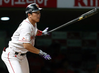 안타=승리, SK는 역시 근우 와이번스