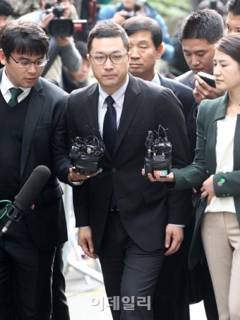 [포토]MB 아들 이시형, 대통령 자녀 첫 특검 소환