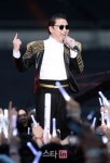[포토]싸이 소리질러! 더 크게!