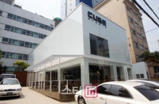 기획사에서 떡볶이 사업…엔터사 외도 이유는?