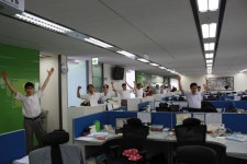 제지업계 맞수 한솔vs무림, `신나는 일터` 만들기도 경쟁