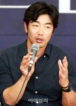 [포토]질문에 답하는 이종혁