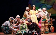[포토]백설공주 살린 난장이