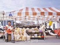 현대카드, 전통시장 활성화 프로젝트 마무리..봉평장 새단장