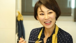 포플러 나무 아래 이예린, 싱글 하우스 공개..황금주걱 찜~!