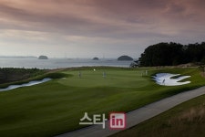 아일랜드리조트, 위기 딛고 순조로운 회생..예약 30~40팀 늘어