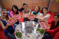 맛있고 즐거운 횡성한우축제로 오세요