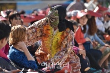 [포토]고성오광대보존회, 고성오광대 공연