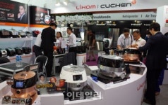 [포토] (주)리홈쿠첸, 중국 최대 무역전시회 캔톤페어 참가-1