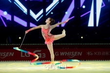 LG전자, 리듬체조 갈라쇼 개최…손연재 참가