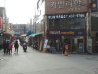 중소상인 사이에 낀 이마트..`상생도 쉽지 않네`